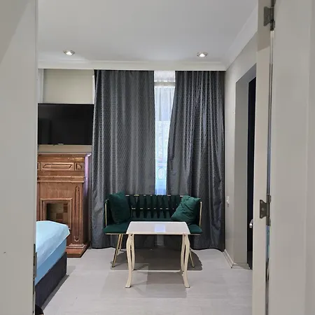 Hostel The Empress Theodora Ll *
