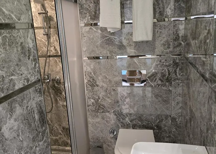 Hotel The Empress Theodora Ll